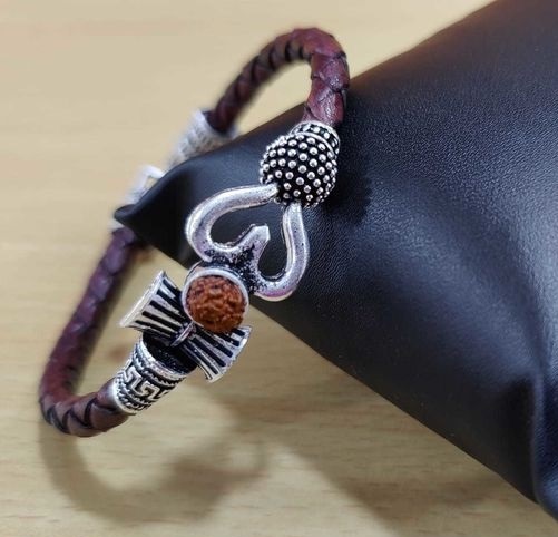 om Om shiv Mahadev Mahakal Rudraksha - Image 1
