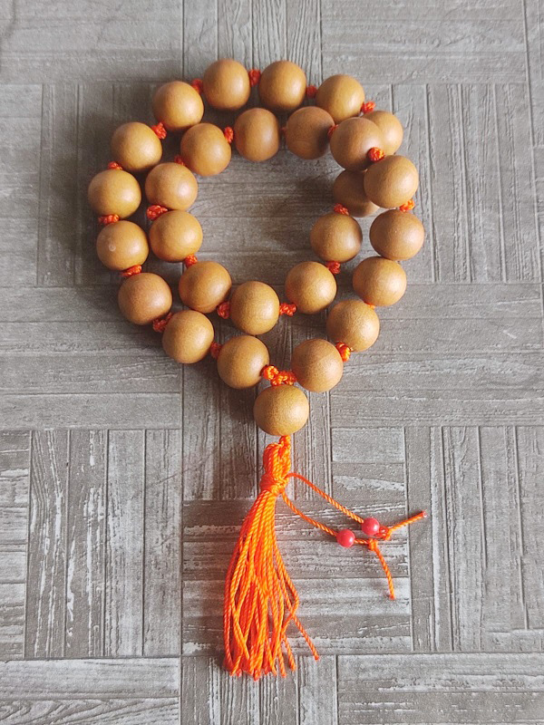 27-beads-chandan-japa-mala1 Original Sandalwood Japa Mala 12 mm – 27 + 1 (Guru) Beads